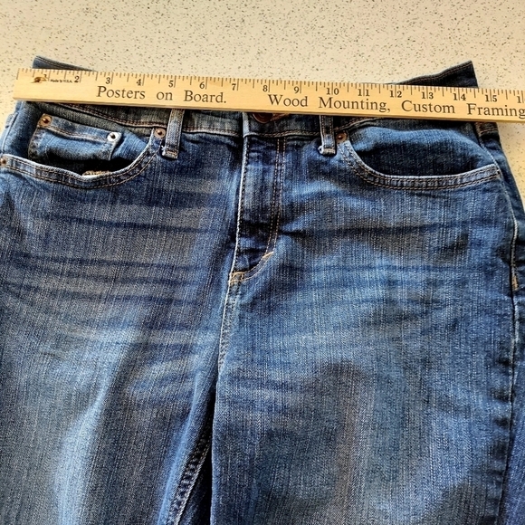 Banana Republic Womens 28 / 6 Girlfriend Jean Mid Rise Casual Stretch Denim EUC - Picture 7 of 10